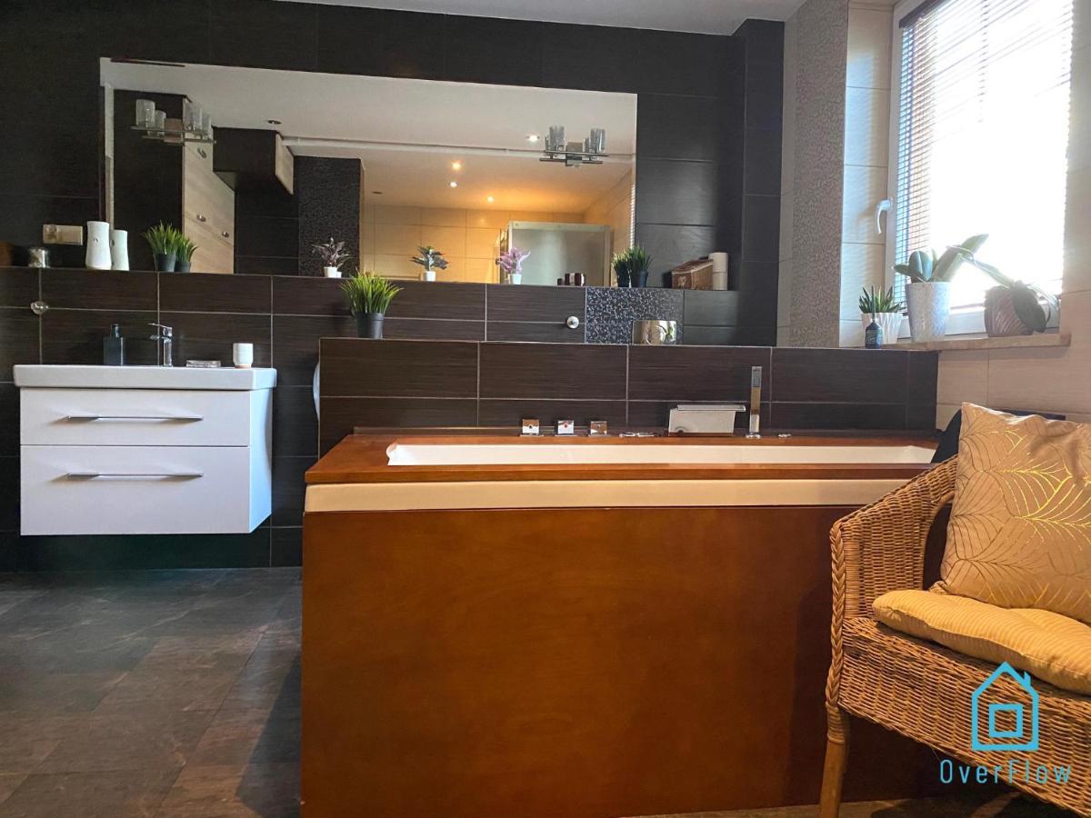 Lux Apartment - Lakefront Apartment In Kamien With Sauna & Hot Tub Only 30 Minutes From Gdansk And Gdynia 외부 사진