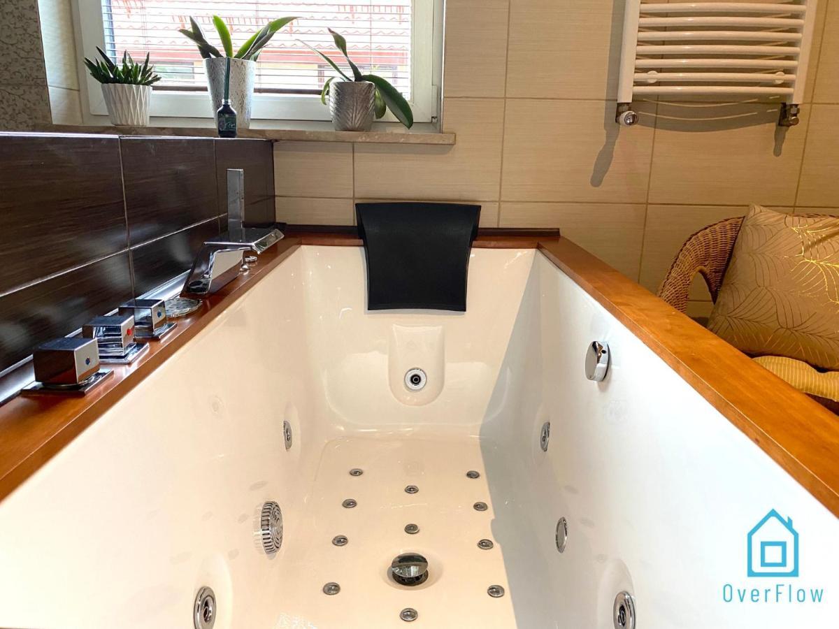Lux Apartment - Lakefront Apartment In Kamien With Sauna & Hot Tub Only 30 Minutes From Gdansk And Gdynia 외부 사진